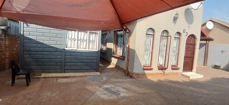 3 Bedroom Property for Sale in Geelhoutpark North West